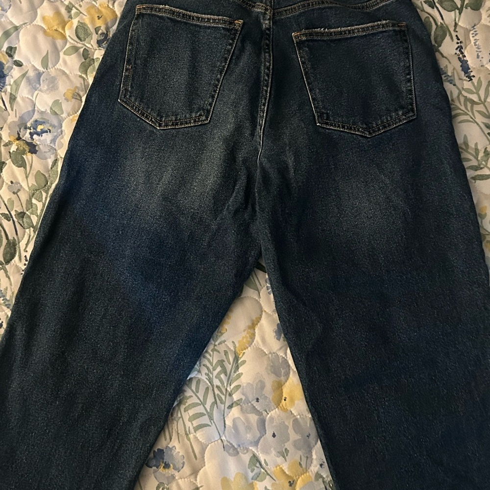 Abercrombie & Fitch Women's Dark Blue Boyfriend Jeans